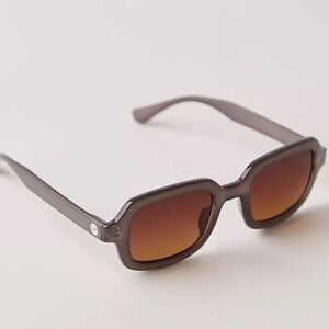 NWOT Free People Sunski Lago Sunglasses